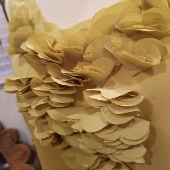 Yellow blouse - Picture 3 of 8